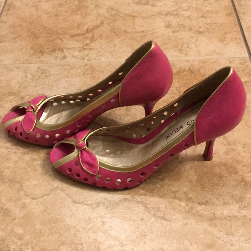 Antonio Melani pink heels